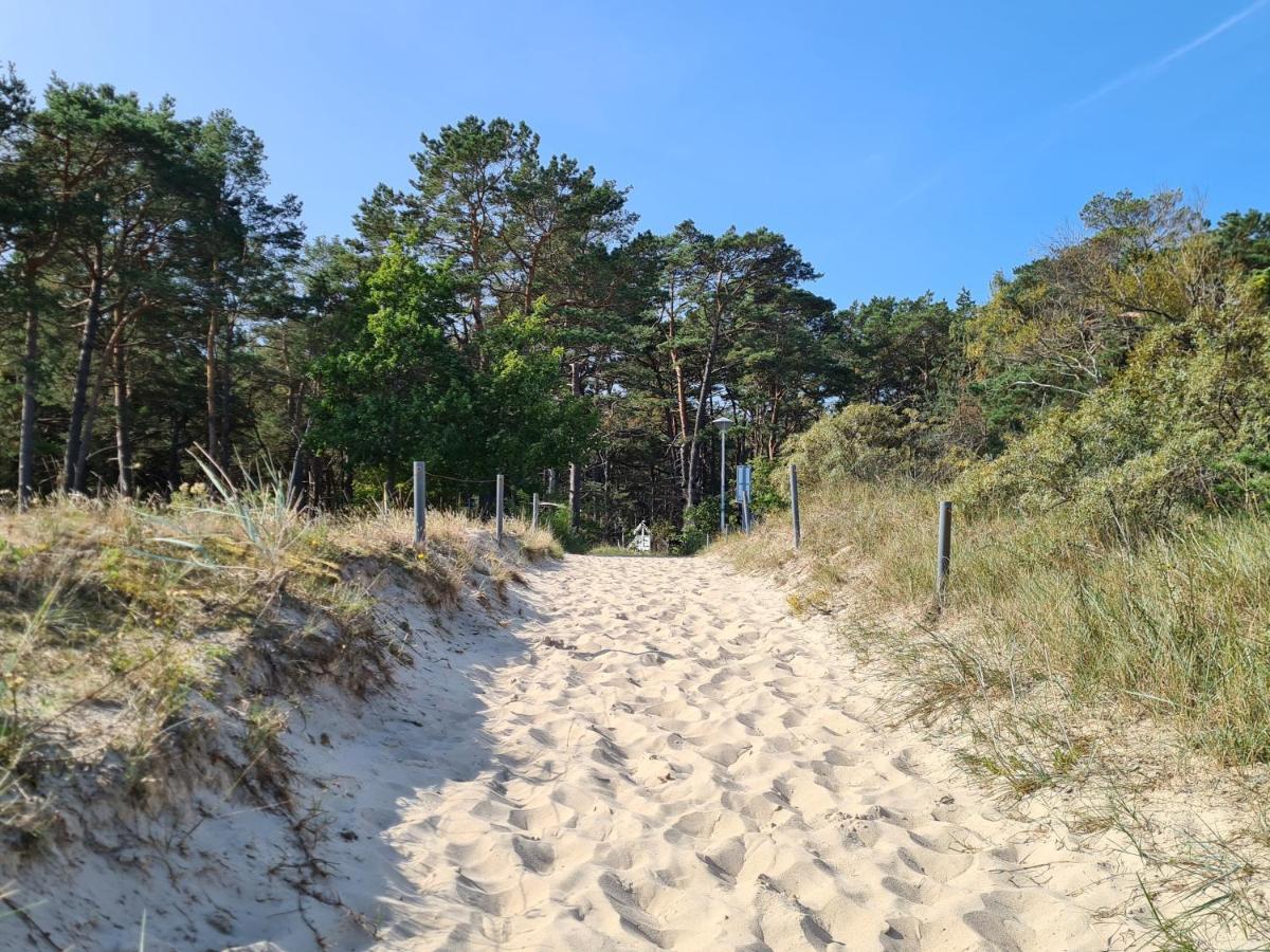 Strandhaus Ruegen - Meerblick, Sauna, Kamin & Whirlpool บาเบอ ภายนอก รูปภาพ