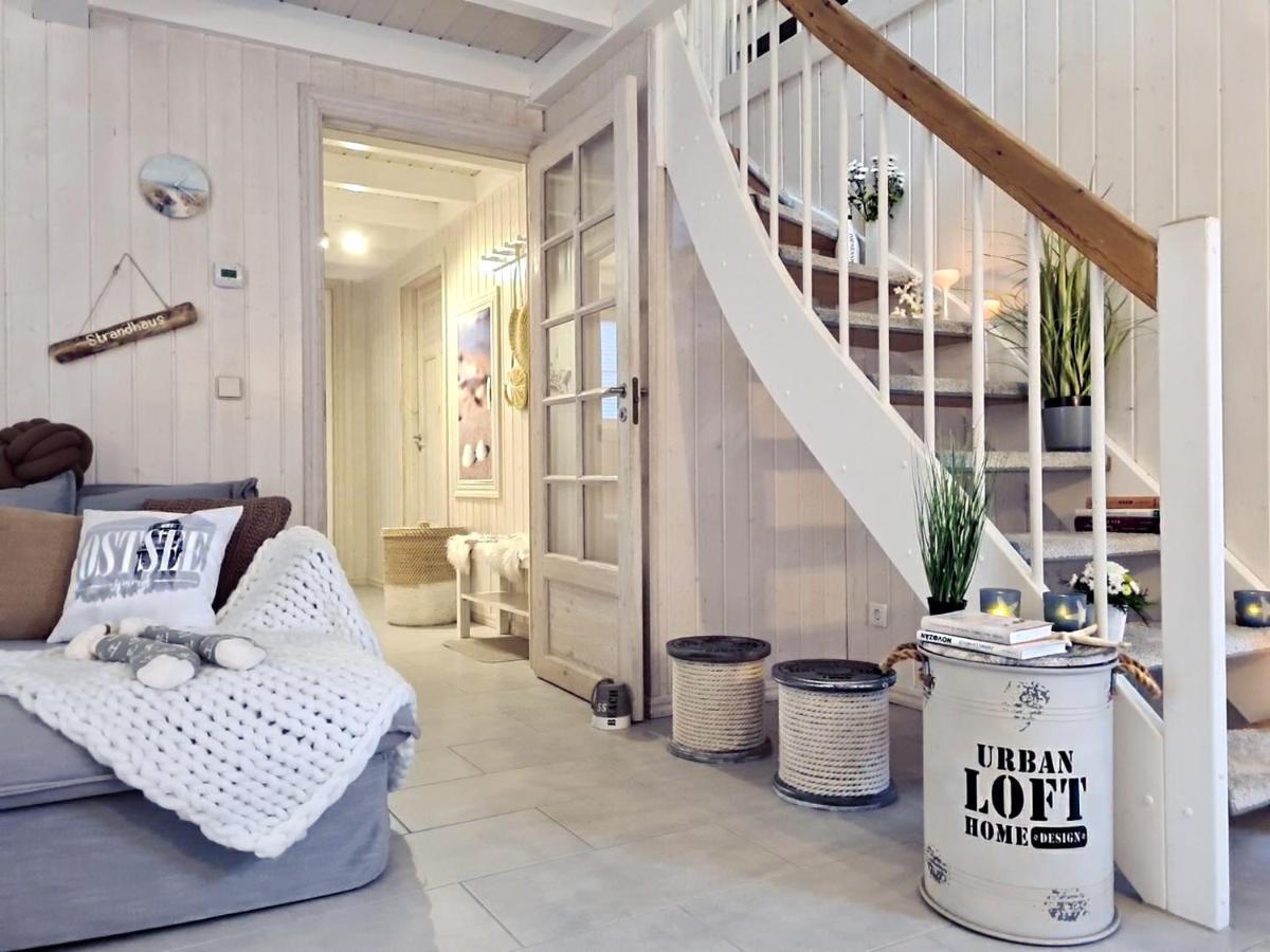 Strandhaus Ruegen - Meerblick, Sauna, Kamin & Whirlpool บาเบอ ภายนอก รูปภาพ