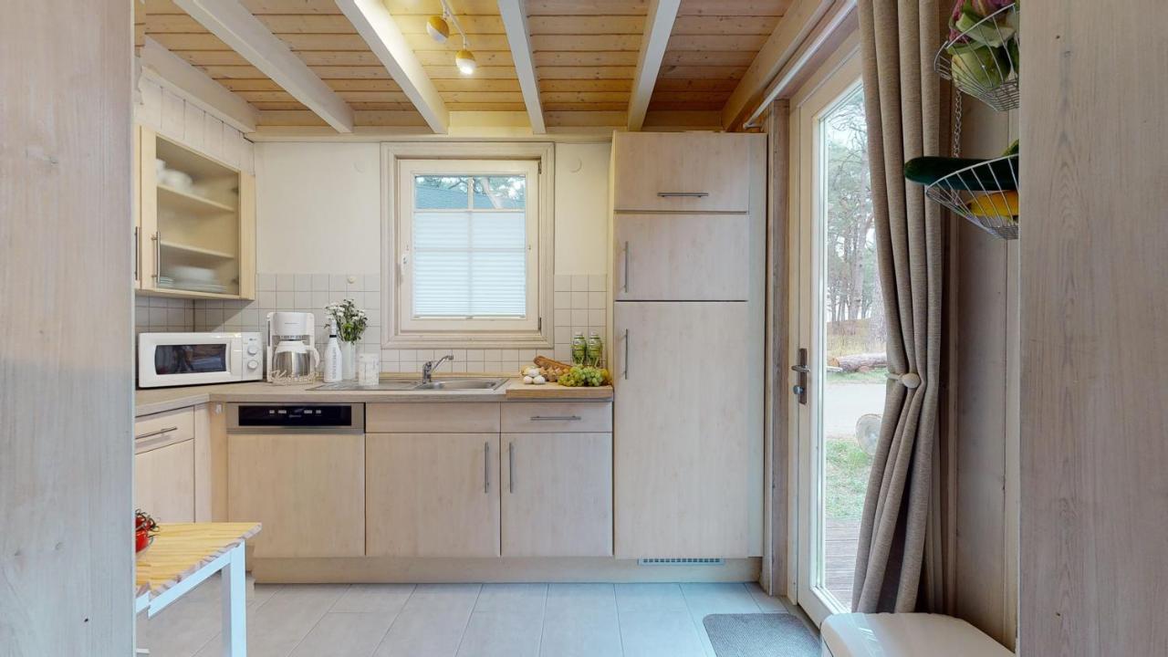 Strandhaus Ruegen - Meerblick, Sauna, Kamin & Whirlpool บาเบอ ภายนอก รูปภาพ